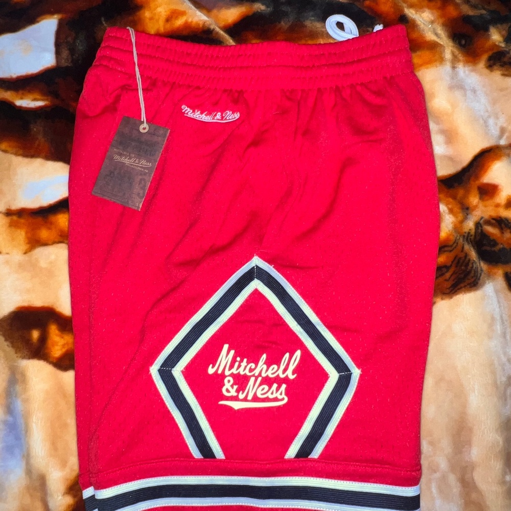 Mitchell and ness red shorts